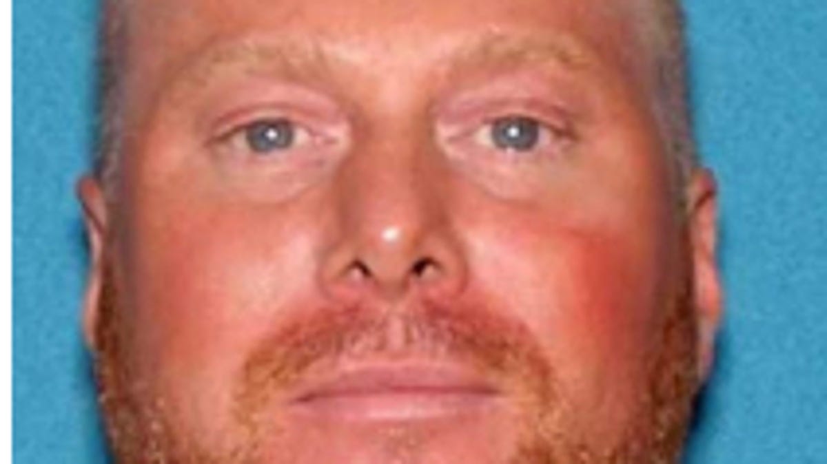 Featured image for FBI Manhunt Ends as Jan. 6 Suspect Surrenders