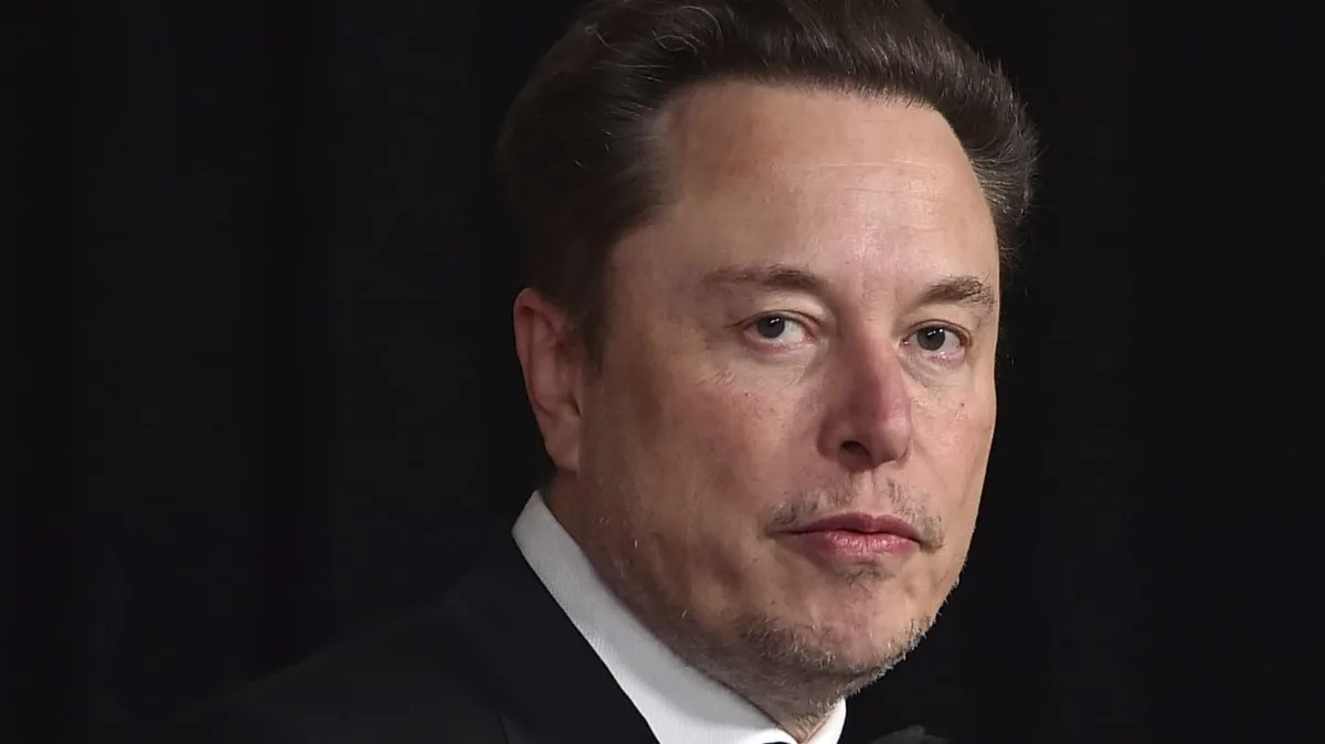 Tesla's Rollercoaster Ride: From Cinderella Story to Horror Show