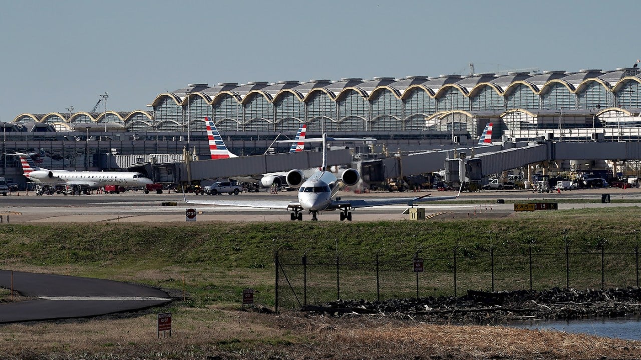 Featured image for FAA Investigates Near Miss Incident at Reagan National Airport