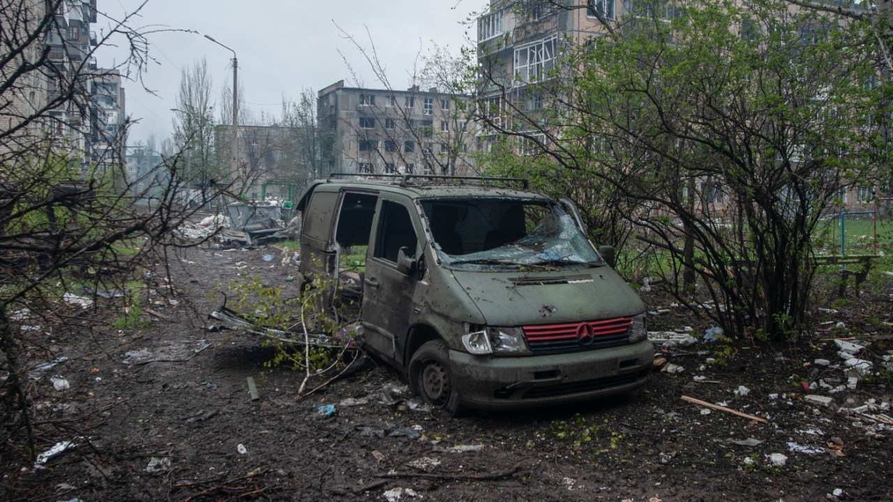 Wagner Group's Actions in Bakhmut Threaten Putin's Regime.