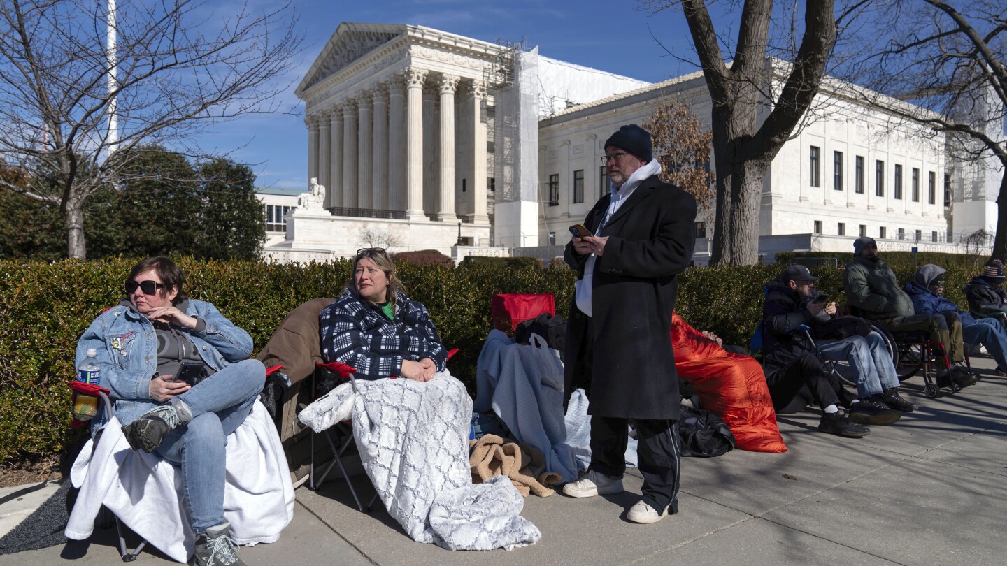 "Supreme Court Weighs Trump's Eligibility for 2024 Ballot After Capitol Attack"