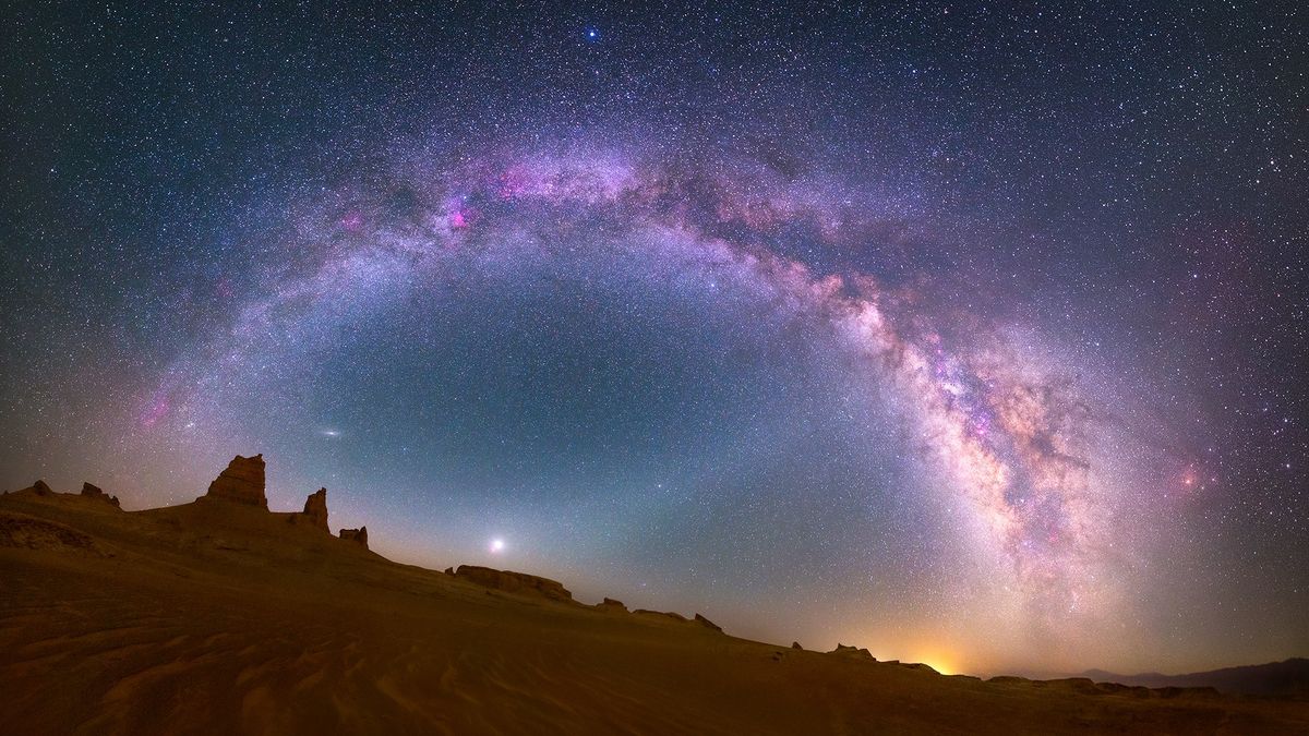 Featured image for "Stunning Desert View Captures Milky Way's Dazzling Fireworks Display"