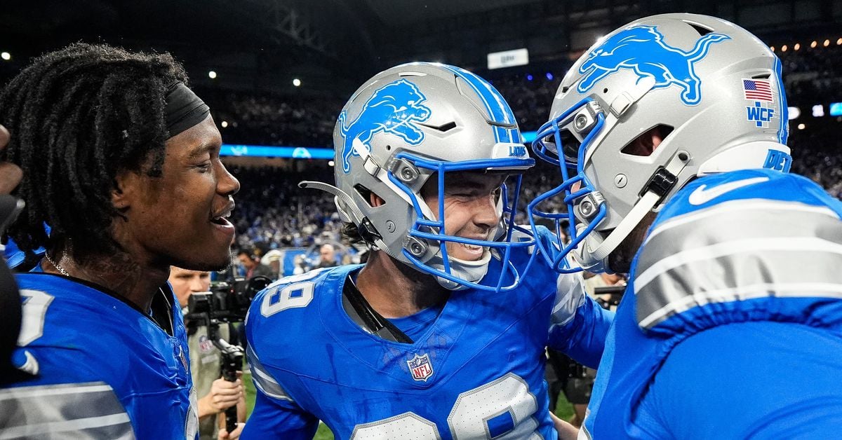 Featured image for Lions Roar: Key Players and Coach Campbell Shine in NFC North Victory