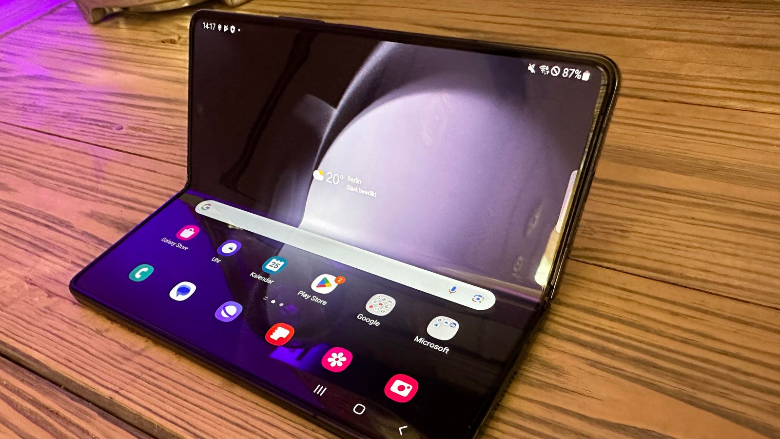Featured image for "Samsung's Galaxy Z Fold 6: Leaks, Renders, and Unpacked Event Details"