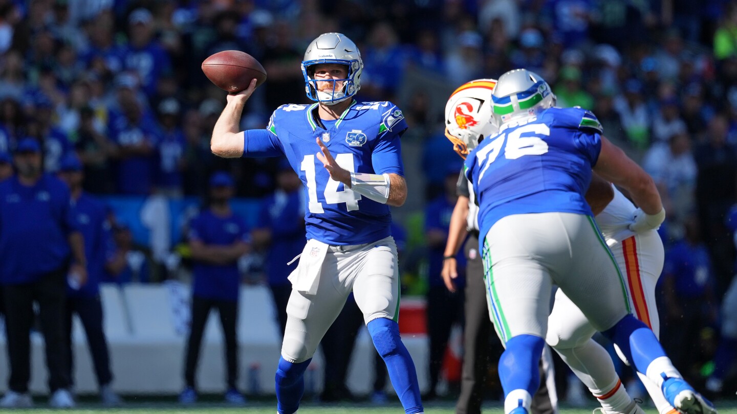 Featured image for Sam Darnold Critiques Last Snap, Cites Poor QB Play