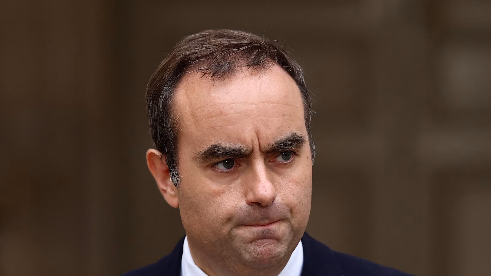 French Prime Minister Resigns Amid Political Turmoil