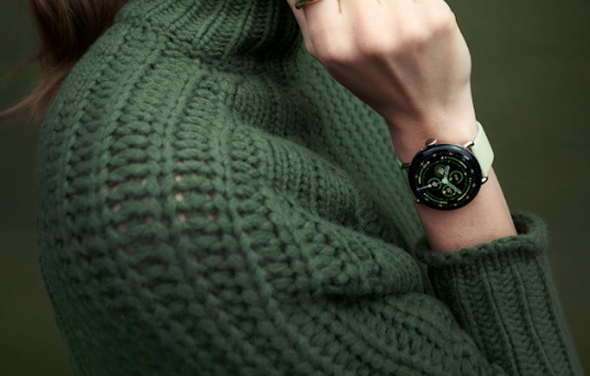 Featured image for Google's Pixel Watch 4 Debuts with Enhanced Battery, Design, and AI Features