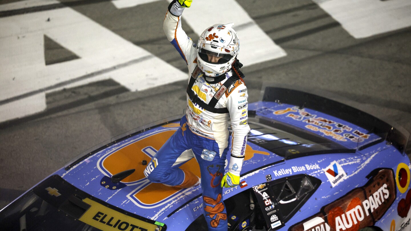 Chase Elliott's Thrilling Atlanta Win Shakes Up NASCAR Playoff Race