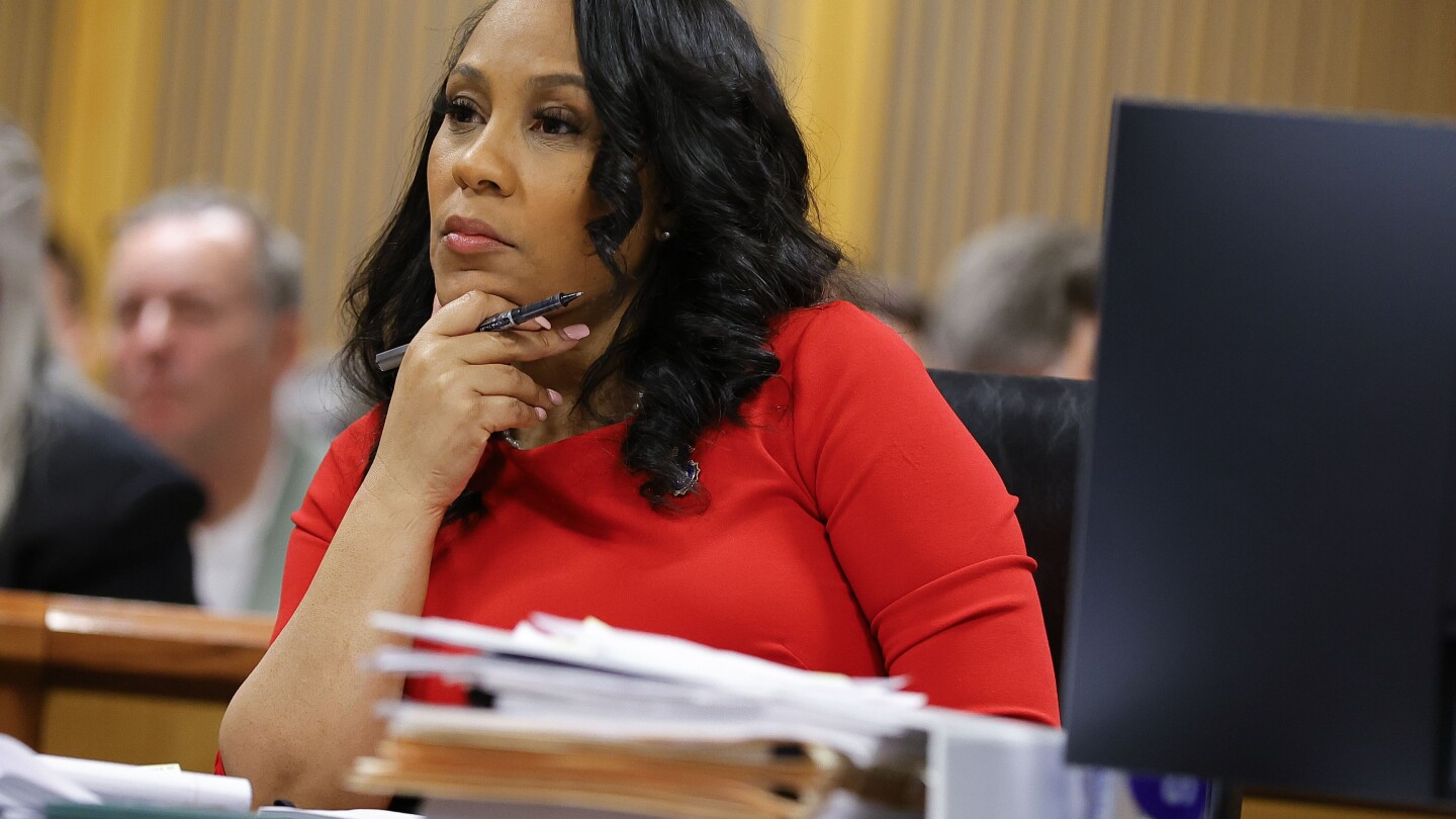 "Georgia Judge Clears Path for Trump to Appeal Fani Willis Decision in Election Case"