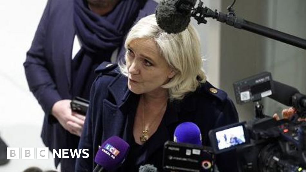 Featured image for Prosecutors Seek Jail and 5-Year Office Ban for Marine Le Pen in Funding Case