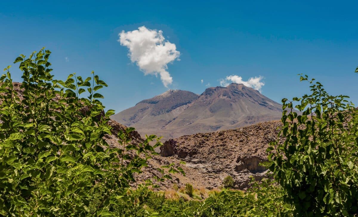 Featured image for Dormant Giant Volcano Shows Signs of Awakening