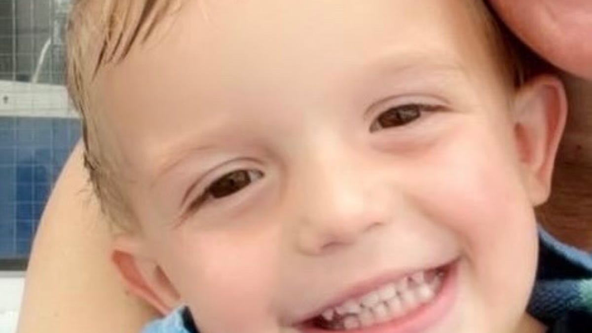 Featured image for Rodeo Star Spencer Wright's 3-Year-Old Son Dies in Toy Tractor Accident