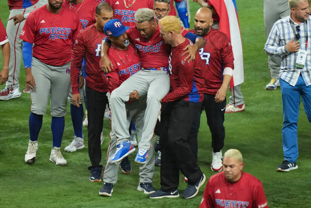 Mets' Edwin Diaz Injured During World Baseball Classic Celebration
