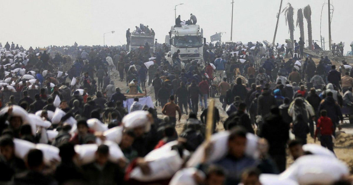 "Gaza Aid Distribution Crisis Fuels Deadly Chaos in Israel-Hamas Conflict"