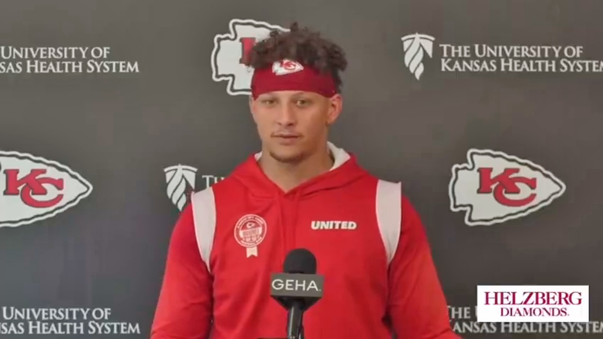 Patrick Mahomes prioritizes legacy and championship rings over money.