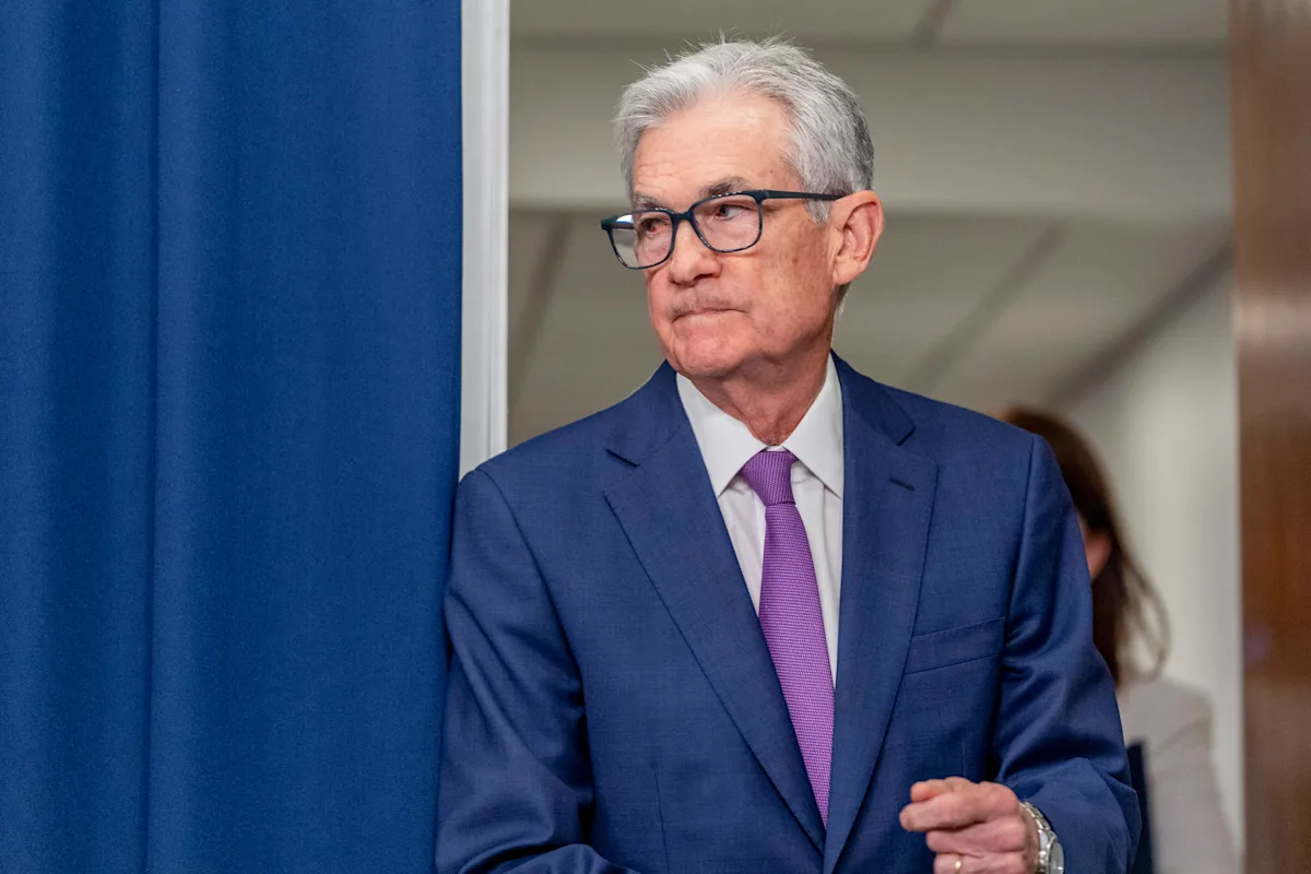 "US Banks Brace for Commercial Real Estate Reckoning"