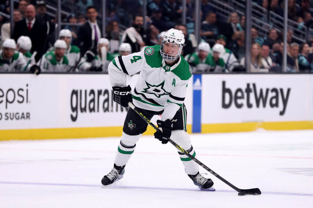 Miro Heiskanen leads Stars to victory over Kraken in Game 4.