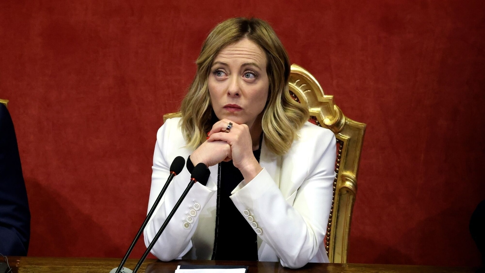 Featured image for Italy's Debt-laden Government Plans to Sell Stake in Poste Italiane