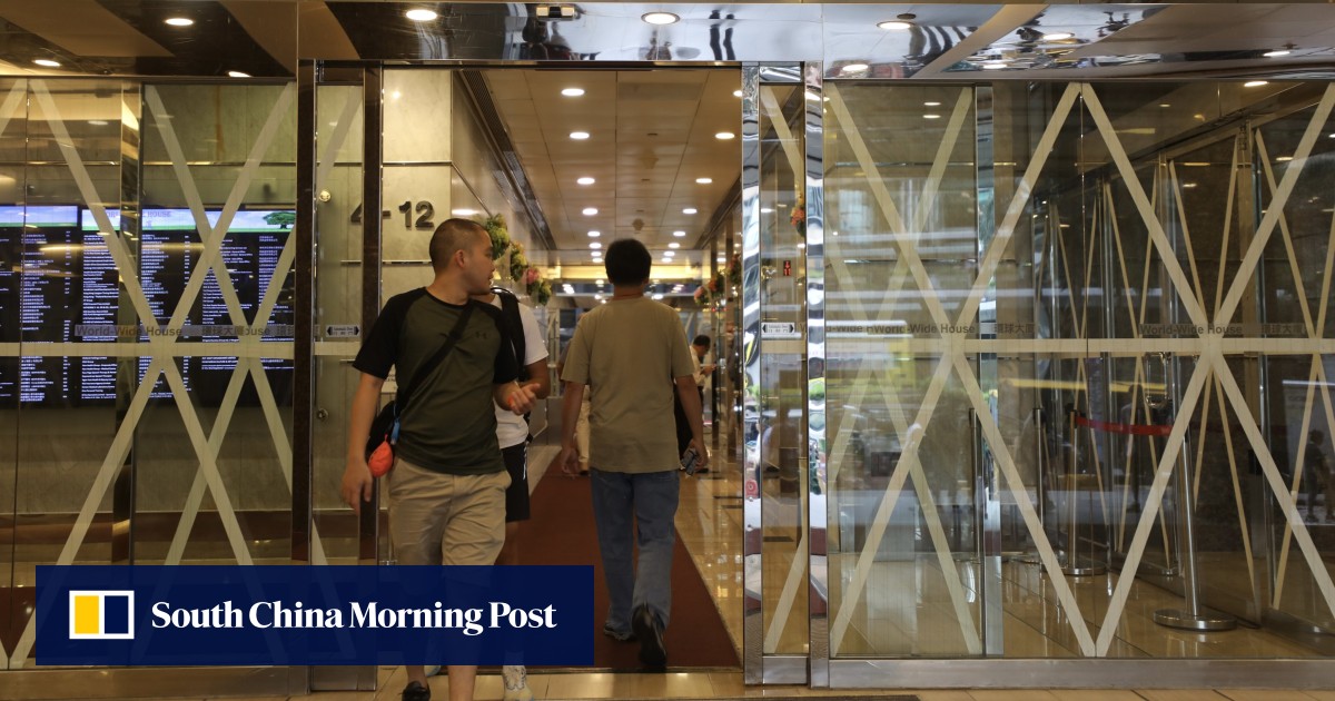 Super Typhoon Saola Threatens Hong Kong: Stock Trading Halted and Precautions Urged