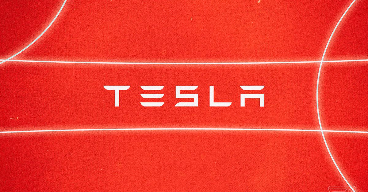 "Tesla to Unveil Robotaxi on August 8, Musk's Announcement Boosts Shares"