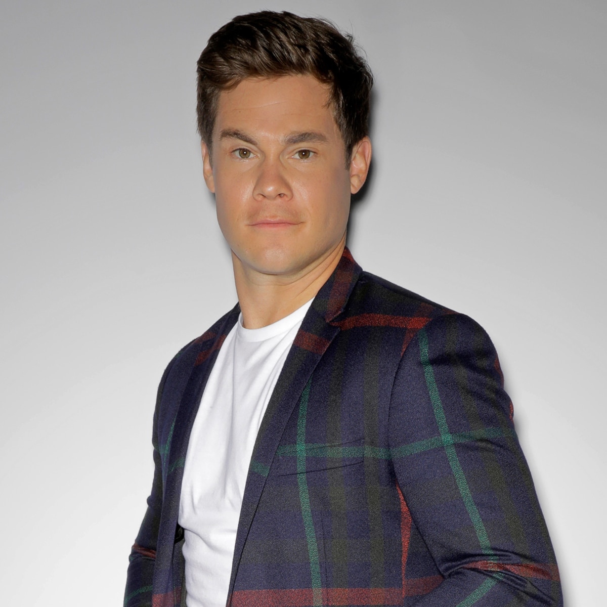 Featured image for Adam DeVine Witnessed a Murder Outside His Hollywood Hills Home.