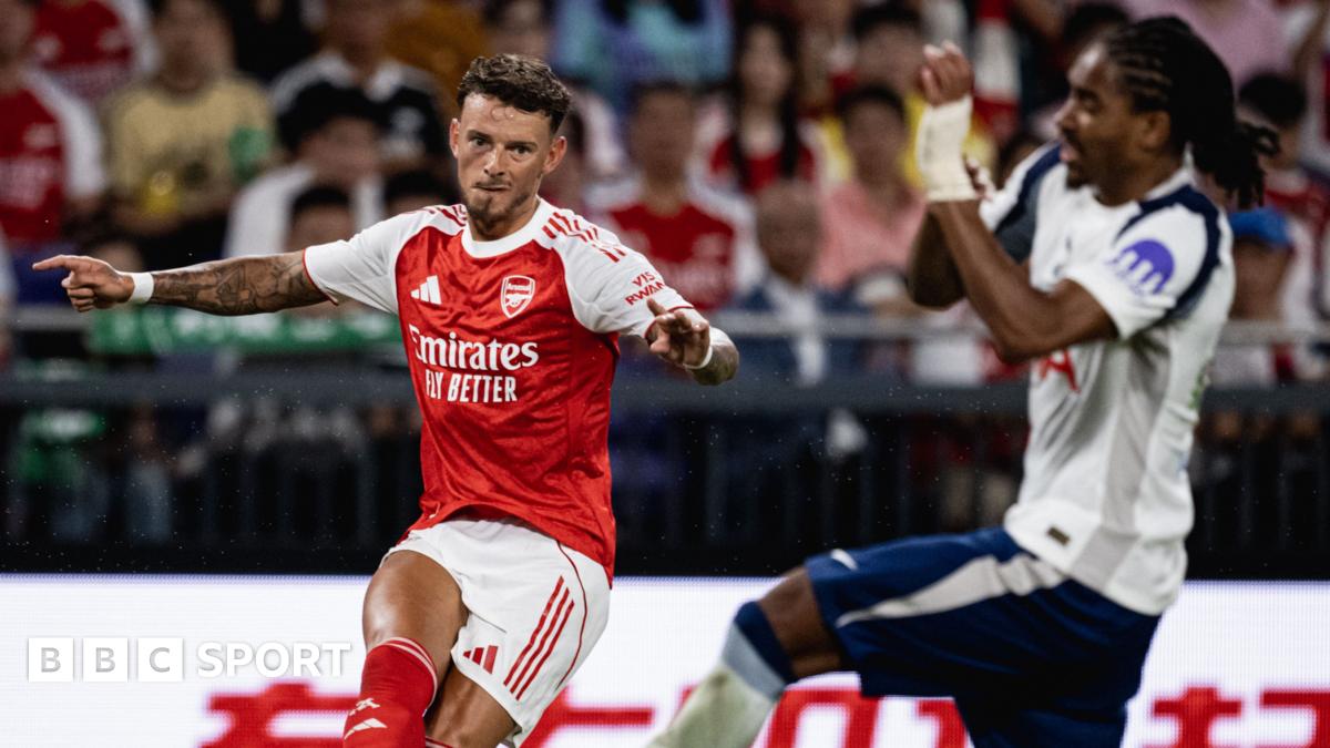 Featured image for Tottenham's Hong Kong Win Sparks Season-Long Title Race with Arsenal