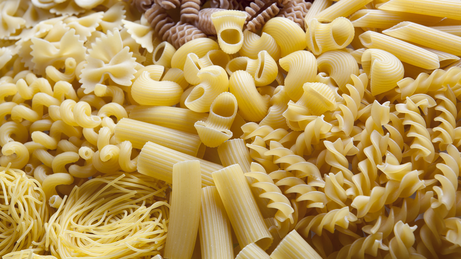 "The Top 15 Unhealthy Store-Bought Pastas to Avoid"