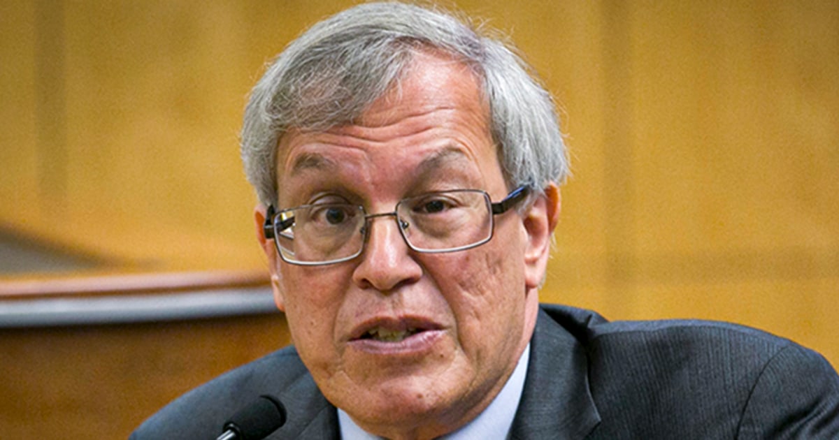 Featured image for "Pro-Palestine Protesters Disrupt UC Berkeley Law Professor's Dinner, Sparking Free Speech Debate"