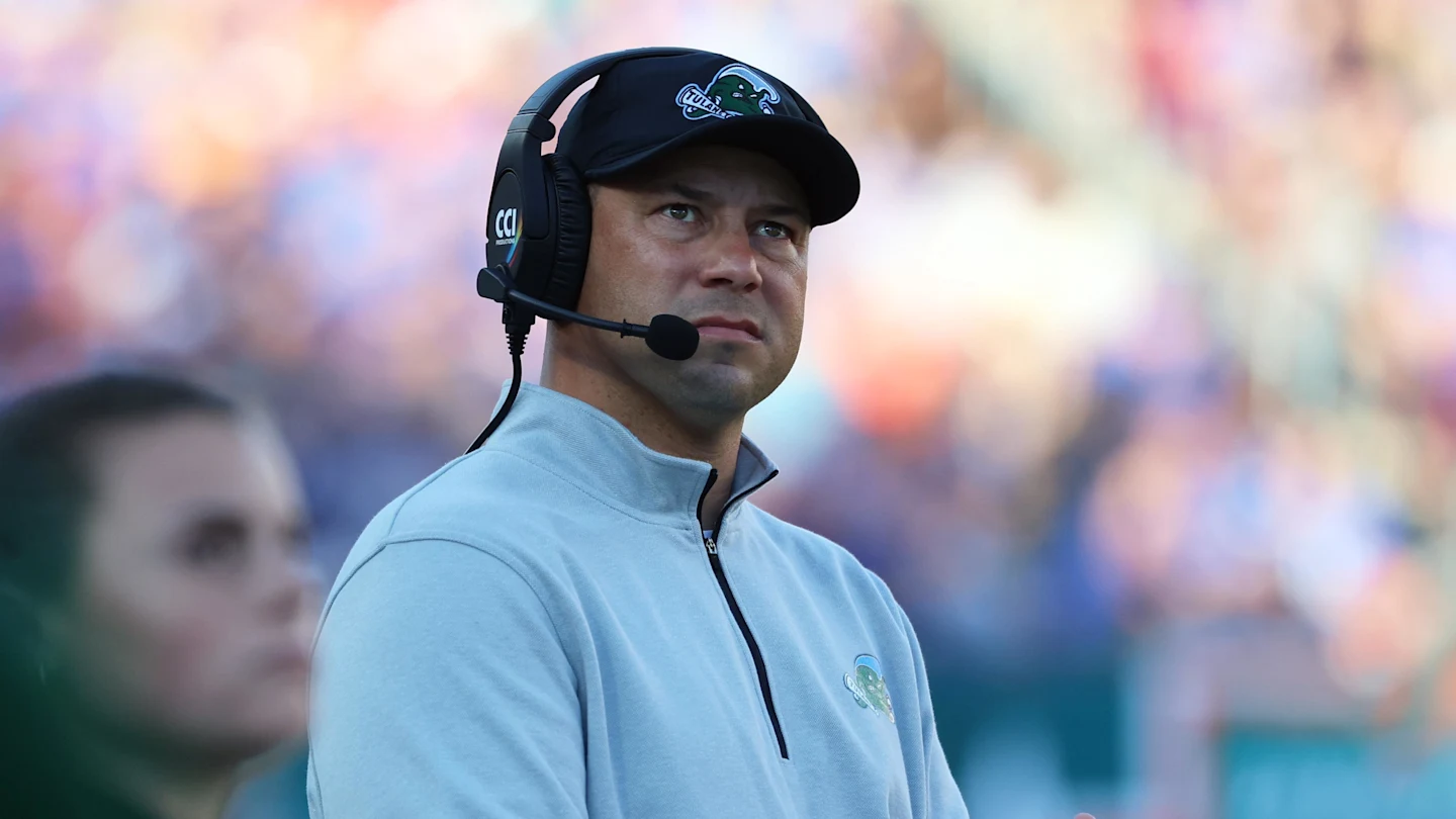 Featured image for Florida Hires Tulane's Jon Sumrall as New Head Coach