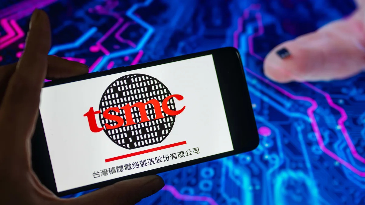 "Biden Administration Grants TSMC $6.6 Billion for US Chip Production Expansion"