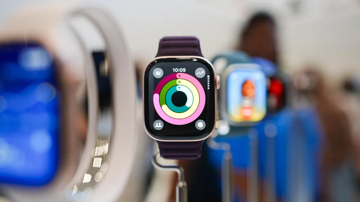 Featured image for Top 5 Exciting Features Coming to WatchOS 26
