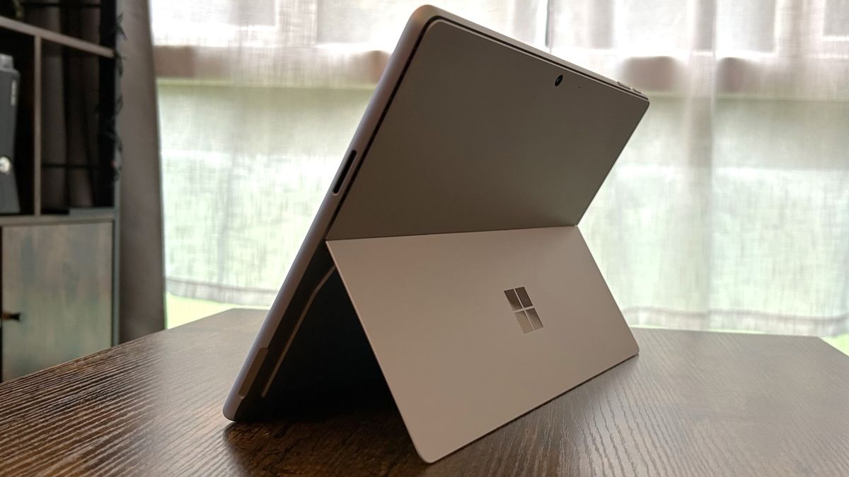 Featured image for "Microsoft Unveils Surface Pro 10 and Surface Laptop 6 with AI Integration"