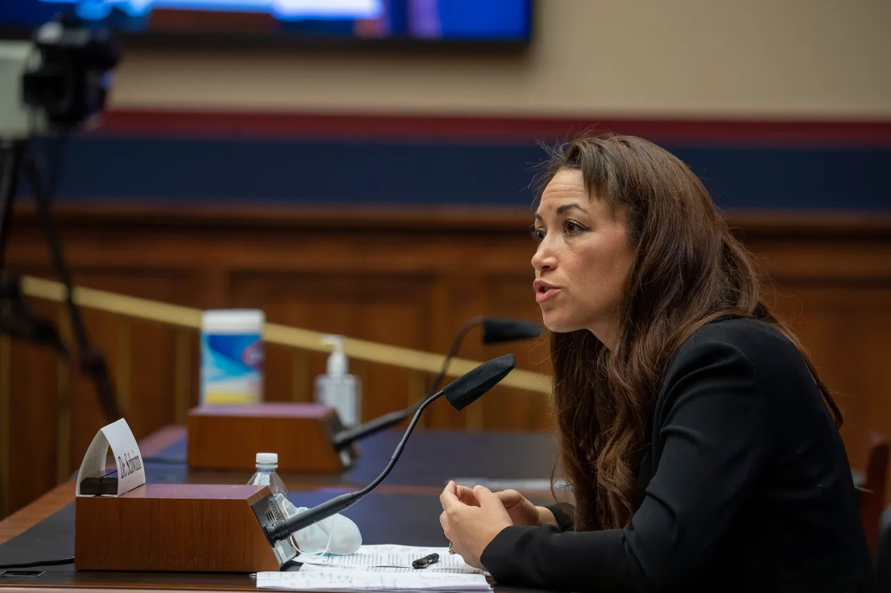 Tennessee Education Commissioner Schwinn to be replaced by Reynolds.