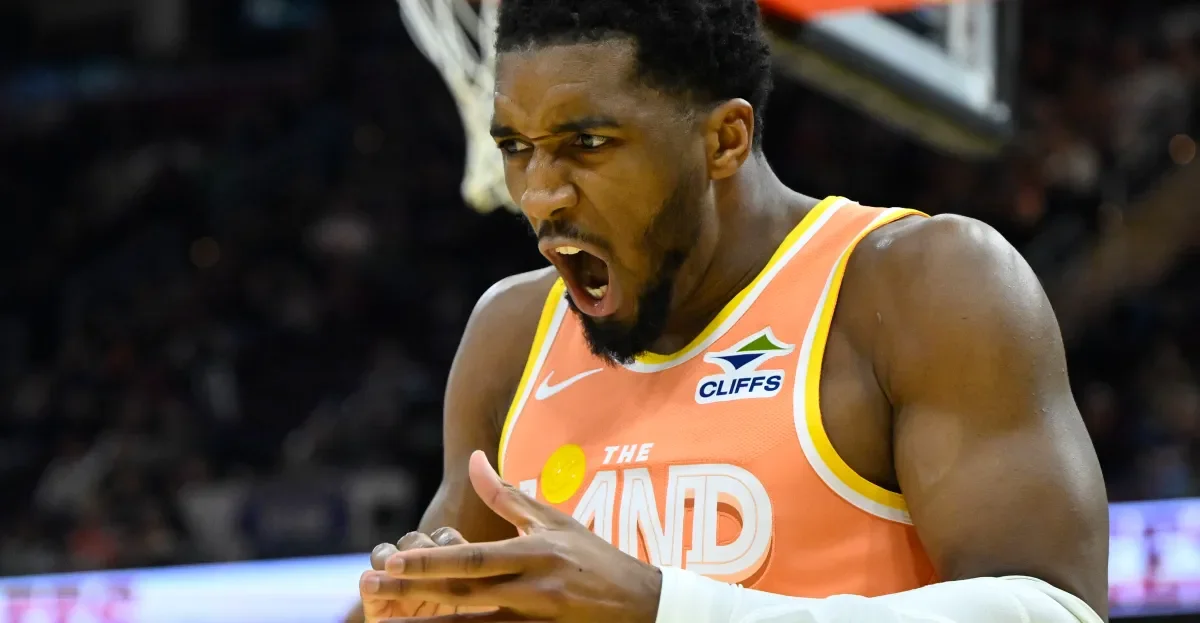 Mitchell's 45-Point Outburst Powers Cavs Past Magic