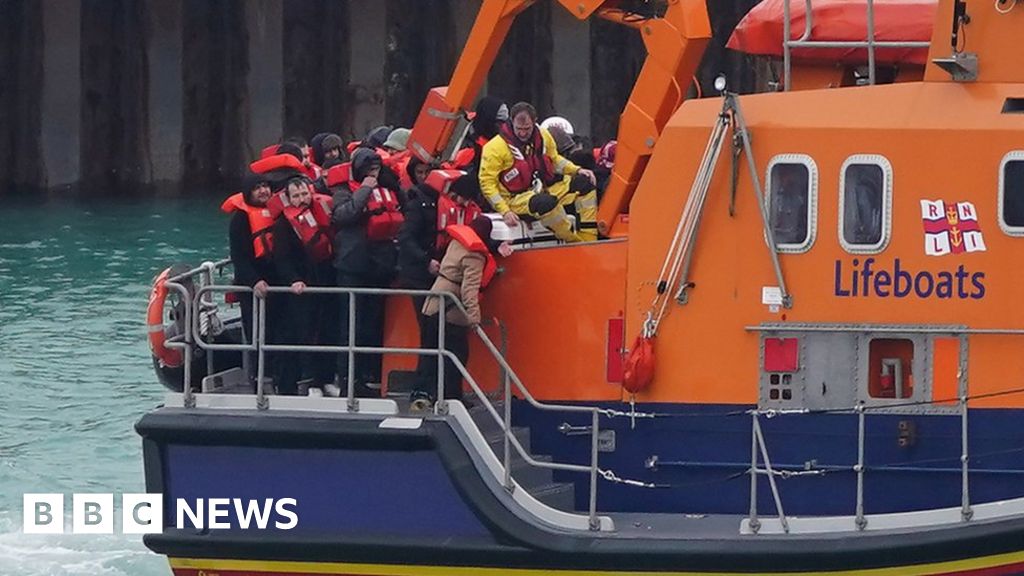 Featured image for "UK's Controversial Rwanda Plan: Costs Soar to £500m Despite House of Lords Scrutiny"