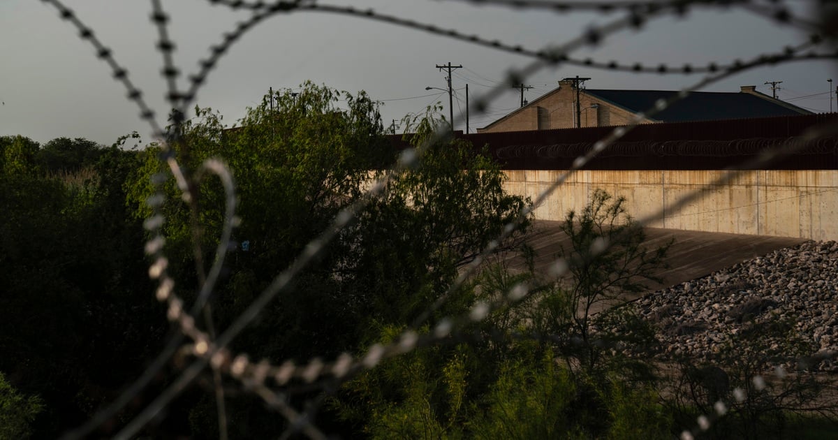 Featured image for Man with rifle shot dead after attacking Texas Border Patrol station
