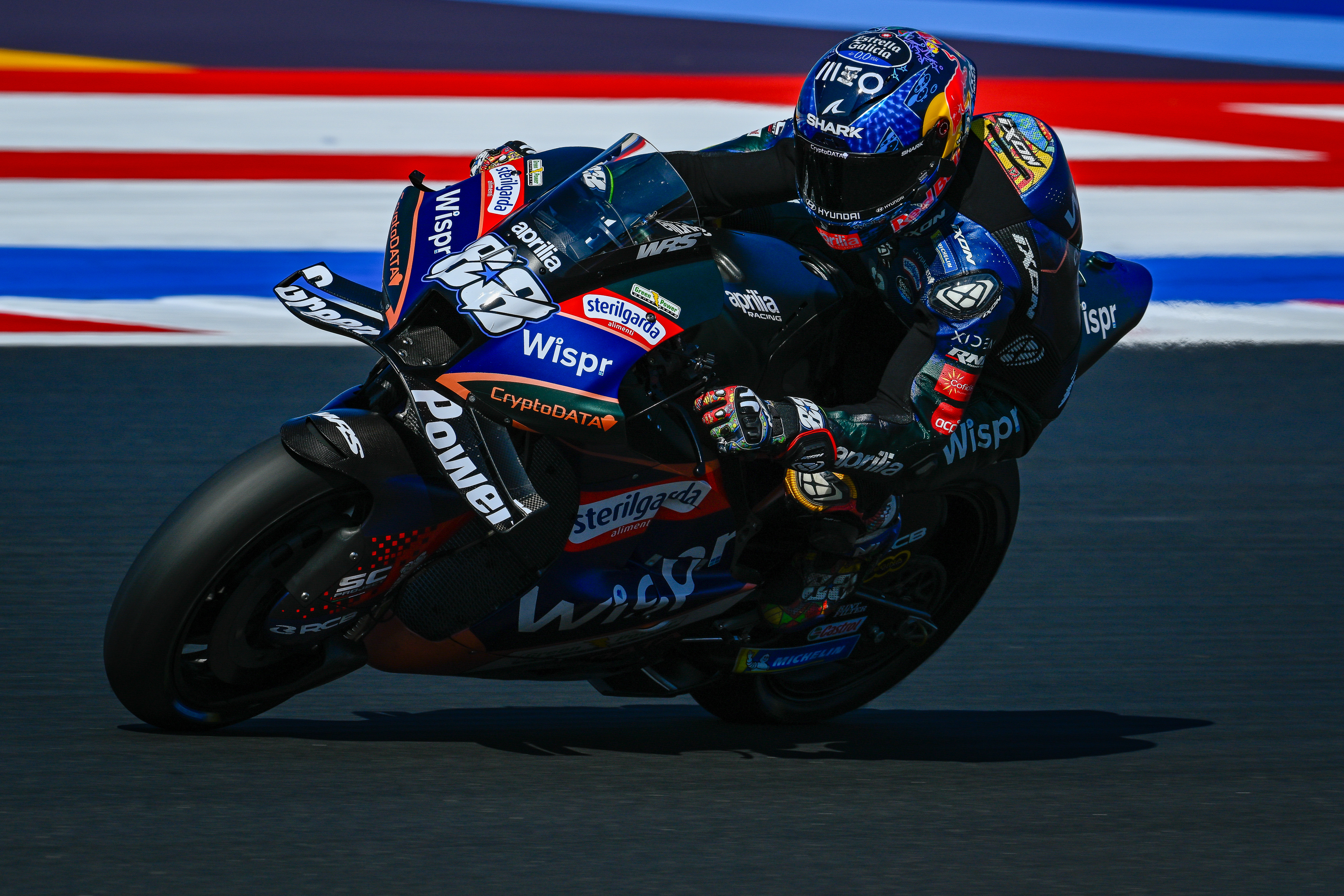 "Record-breaking laps and stunning performances at the GP Red Bull di San Marino e della Riviera di Rimini"