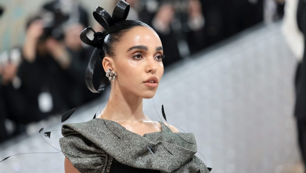 Featured image for FKA Twigs Condemns UK Ban on Calvin Klein Ad as "Double Standard"