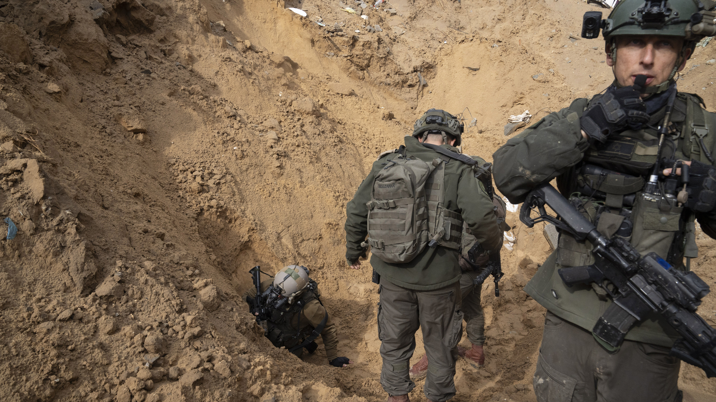 "Israel Advances on Gaza's Southern Border, UN Warns of Despair in Rafah"
