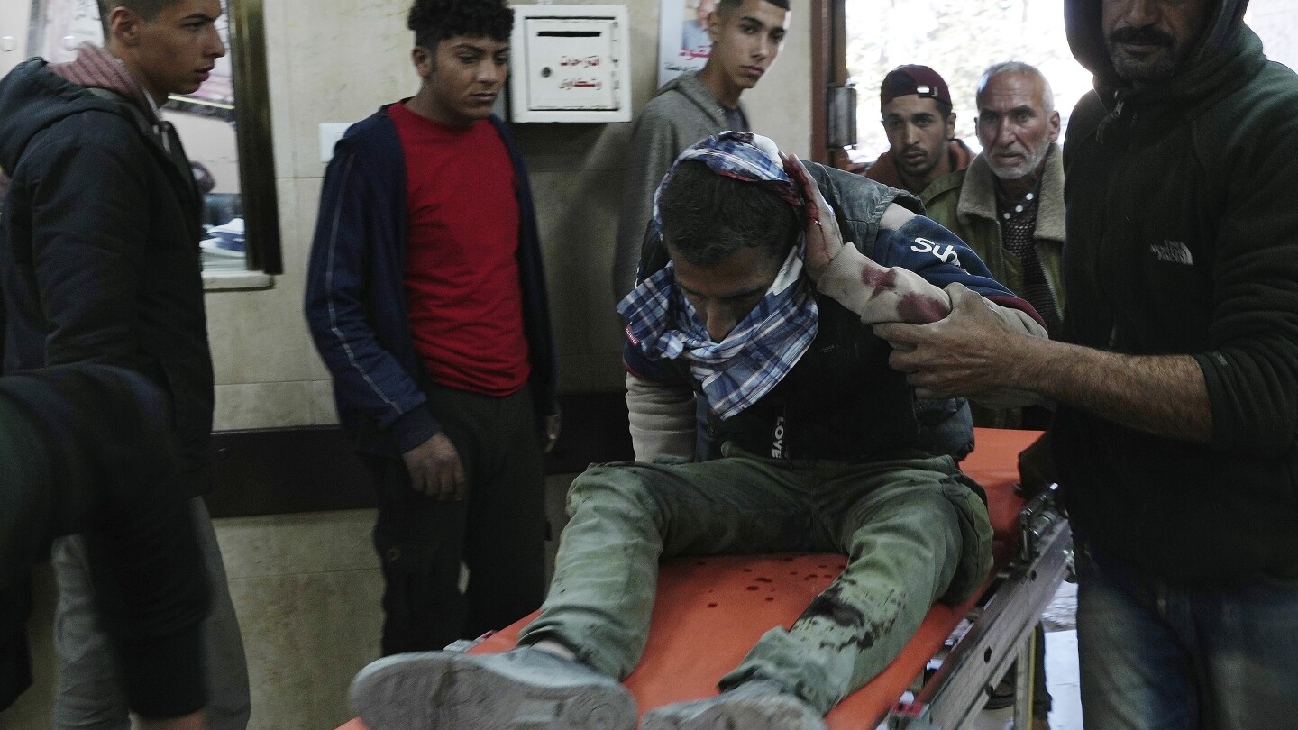 Featured image for "US Envoy: Israel Fails to Provide Evidence of Hamas Diverting U.N. Aid in Gaza"