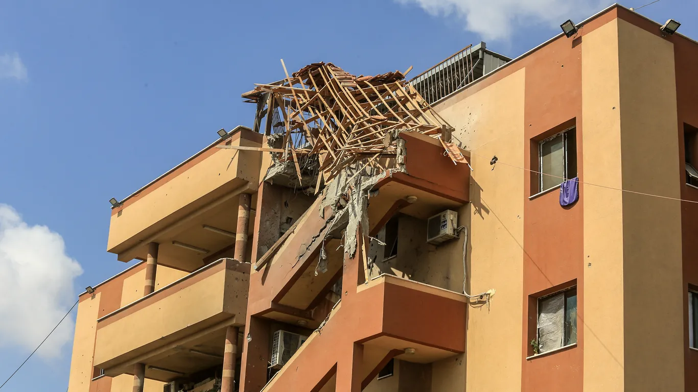 Israel's Gaza Hospital Strikes and the Controversy Over Targeted Attacks