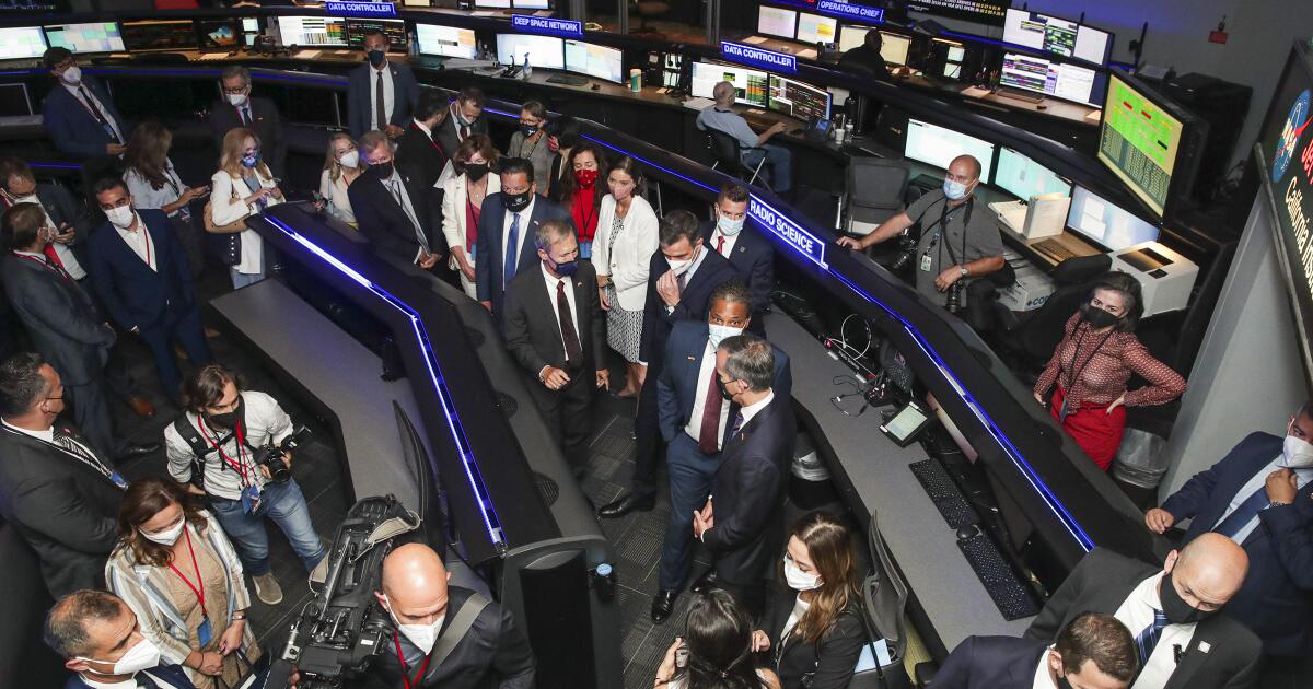 Featured image for "Caltech's $100M Boost for SpaceX-Speed Technologies"