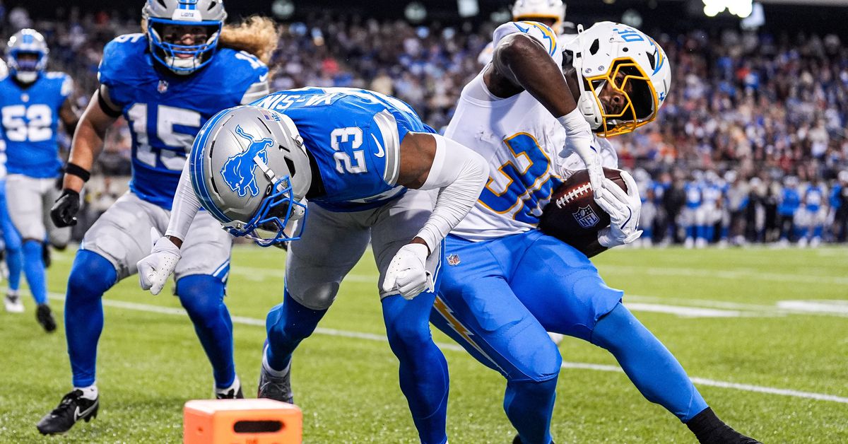 Detroit Lions Rookie Receivers Shine Amid Preseason Challenges