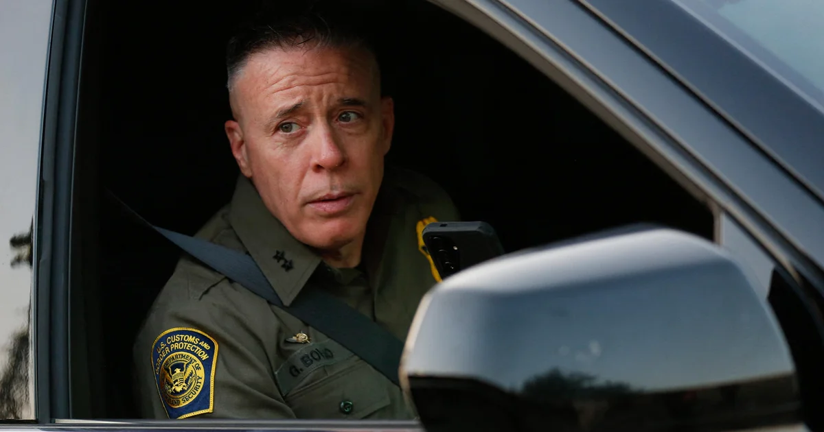 Featured image for Border Patrol Chief Bovino to Face Court Over Tear Gas Incident in Chicago