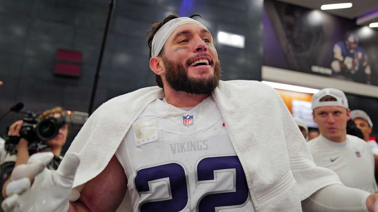 Featured image for Harrison Smith Earns NFC Defensive Player of the Week Award