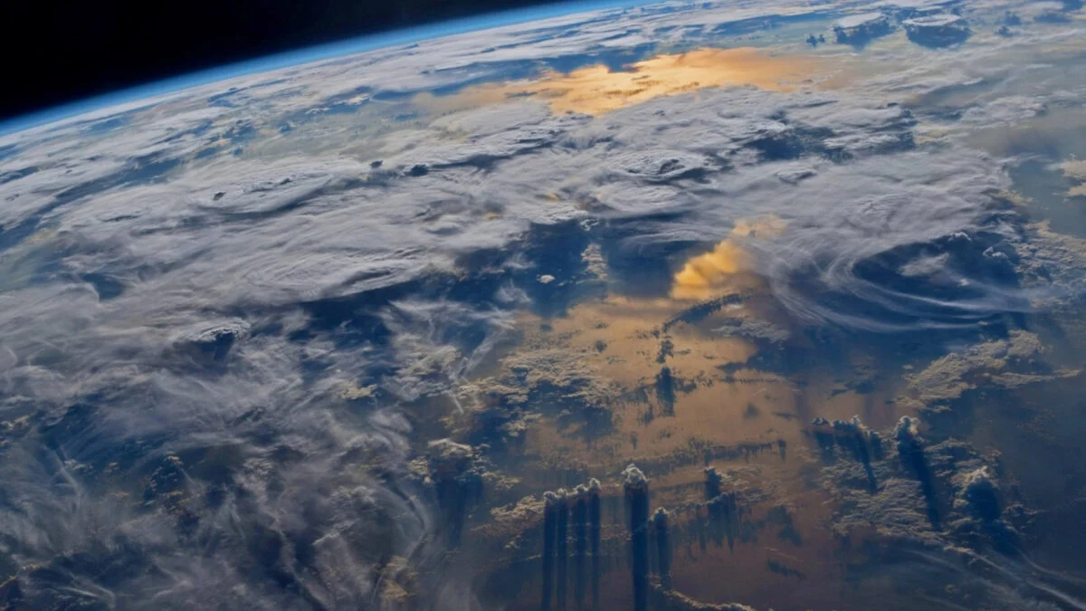 Featured image for Earth's Rapid Spin on July 22 Sparks First-Ever 'Negative Leap Second'