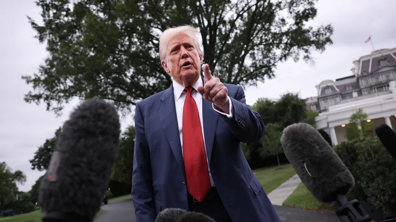 U.S., Ukraine, and Allies Prepare for Key Summit Ahead of Trump-Putin Talks