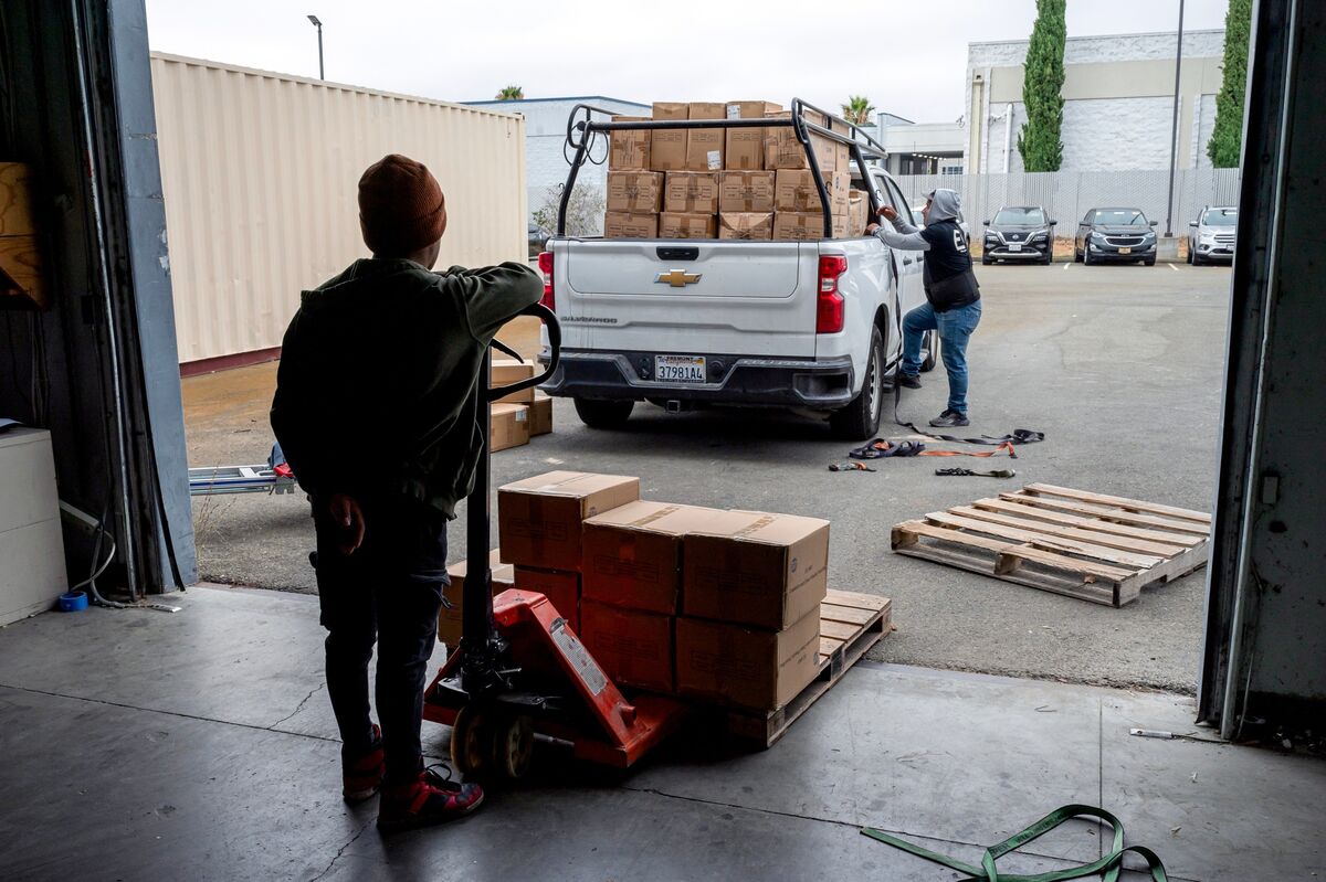 Featured image for US Producer Prices Remain Steady in June