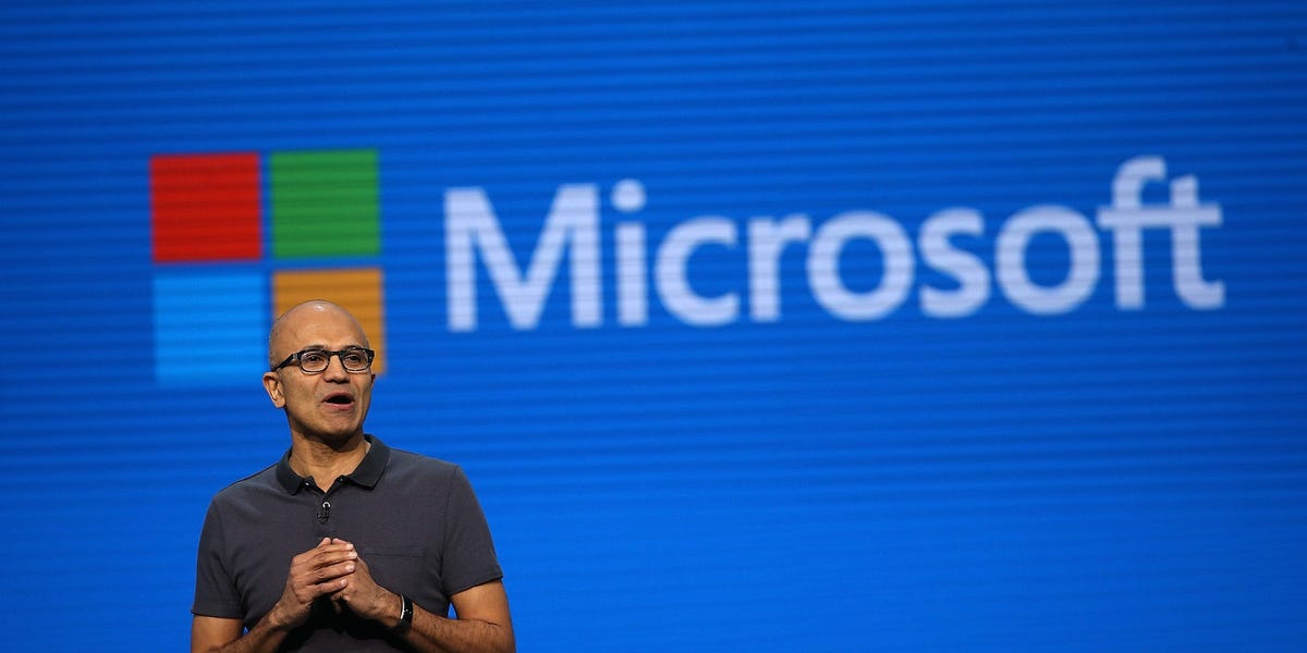 Featured image for Microsoft withholds salary increases for full-time employees amidst economic conditions.