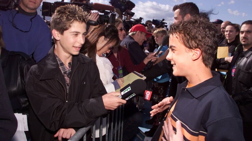 Featured image for Frankie Muniz Shares Reunion Photos with 'Malcolm in the Middle' Cast